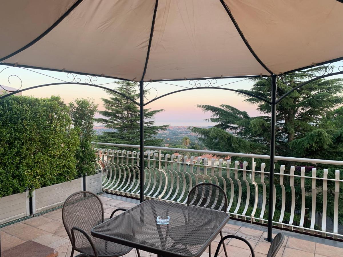 Aparthotel Etna Royal View Trecastagni Exteriér fotografie