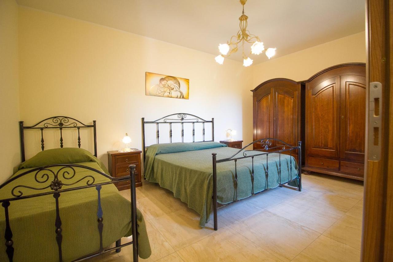 Aparthotel Etna Royal View Trecastagni Exteriér fotografie