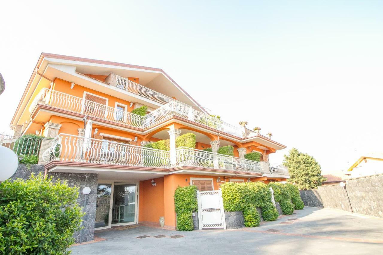 Aparthotel Etna Royal View Trecastagni Exteriér fotografie